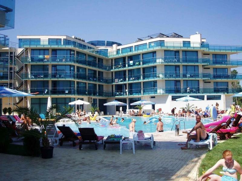 Riviera Blue Hotel
