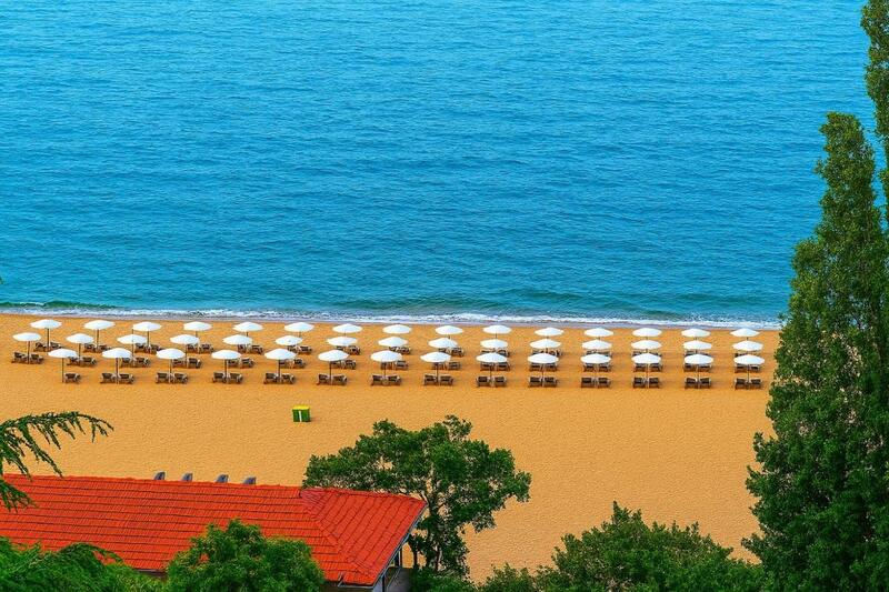 Palm Beach Hotel