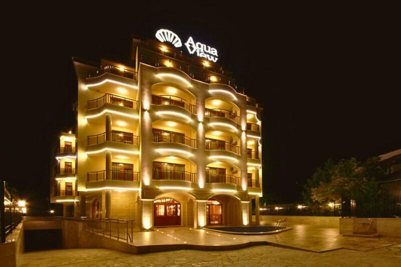 AquaView Hotel