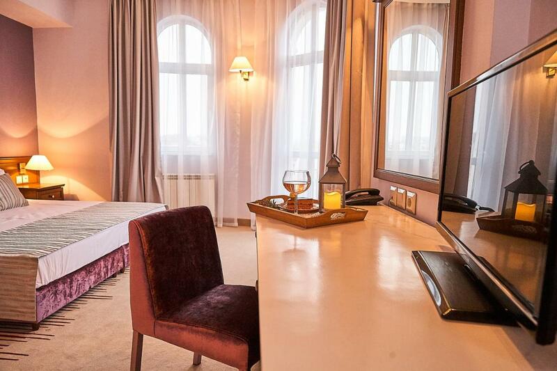 Hotel Lion